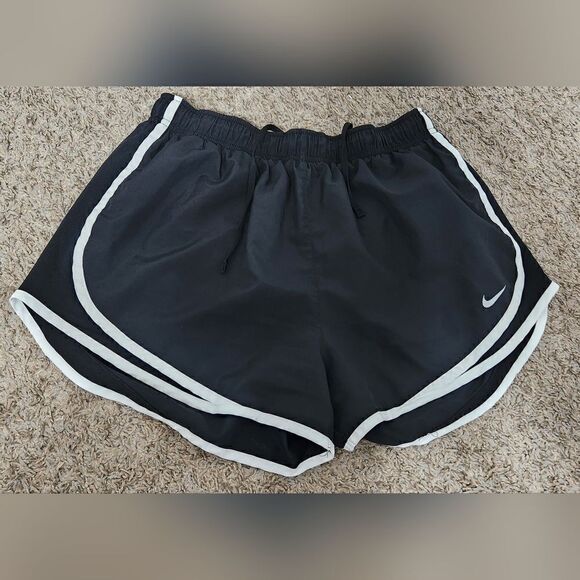 Nike Tempo Running Shorts size M - Picture 2 of 5